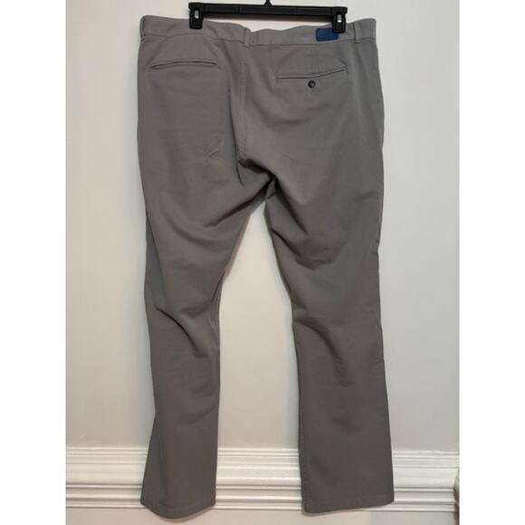Mugsy Jeans Damens Pants Men's 42x32 Gray Stretch Chino Casual K6PNDA - Picture 2 of 7